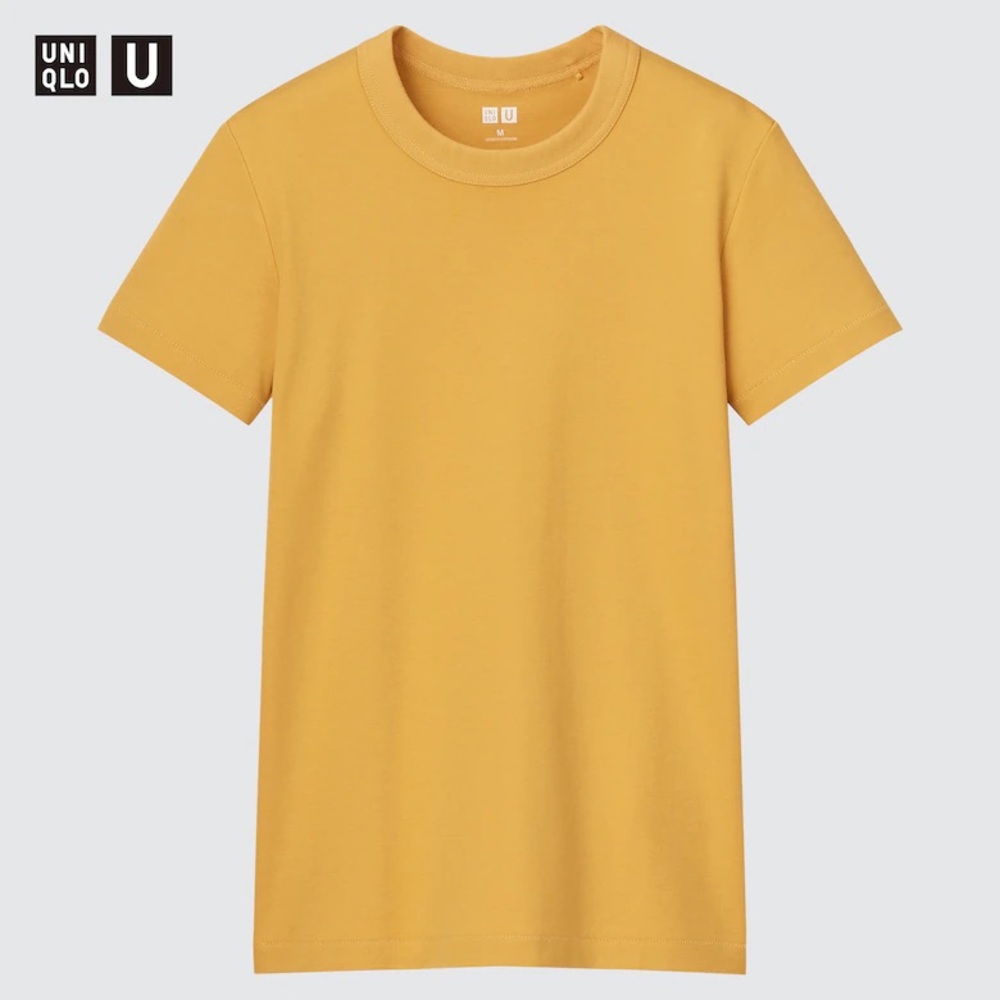 Uniqlo tshirt